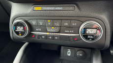 Ford Focus 1.0 EcoBoost 125 Titanium 5dr Petrol Hatchback